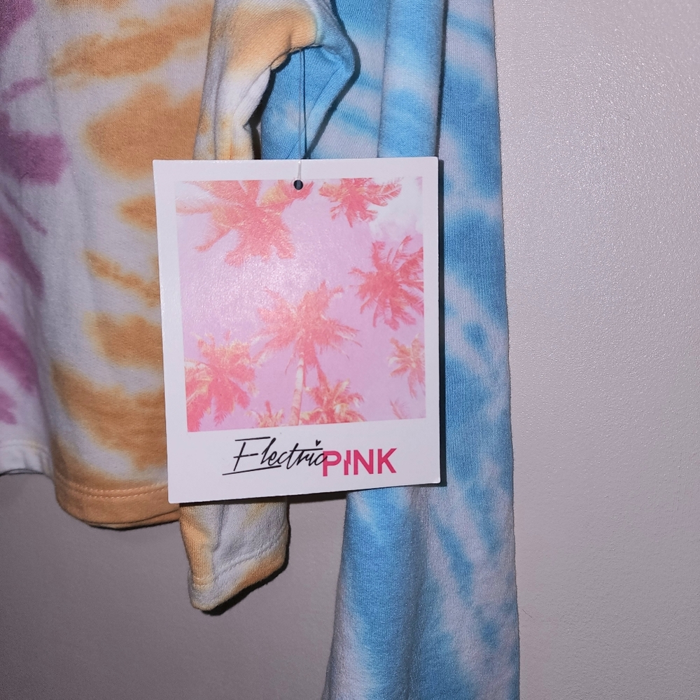 Electric Pink Tie Dyed Cropped Sweatshirt - Picture 4 of 5